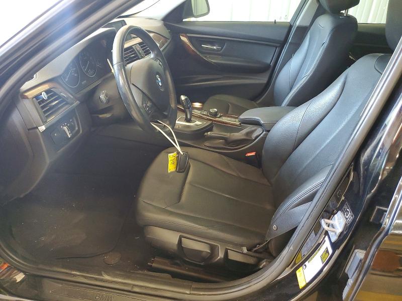 50131096 :رقم المزاد ، WBA3B1G51ENT00829 vin ، 2014 Bmw 320 مزاد بيع