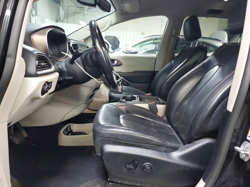 48753896 :رقم المزاد ، 2C4RC1BG2KR650357 vin ، 2019 Chrysler Pacifica مزاد بيع
