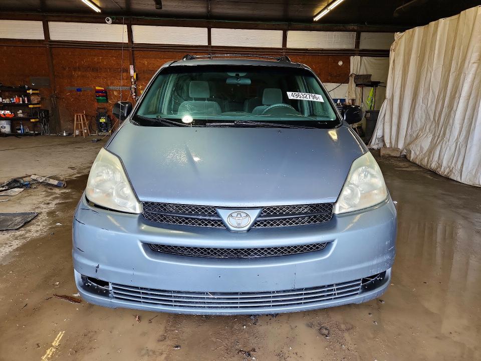 49632796 :رقم المزاد ، 5TDZA23CX4S111051 vin ، 2004 Toyota Sienna مزاد بيع