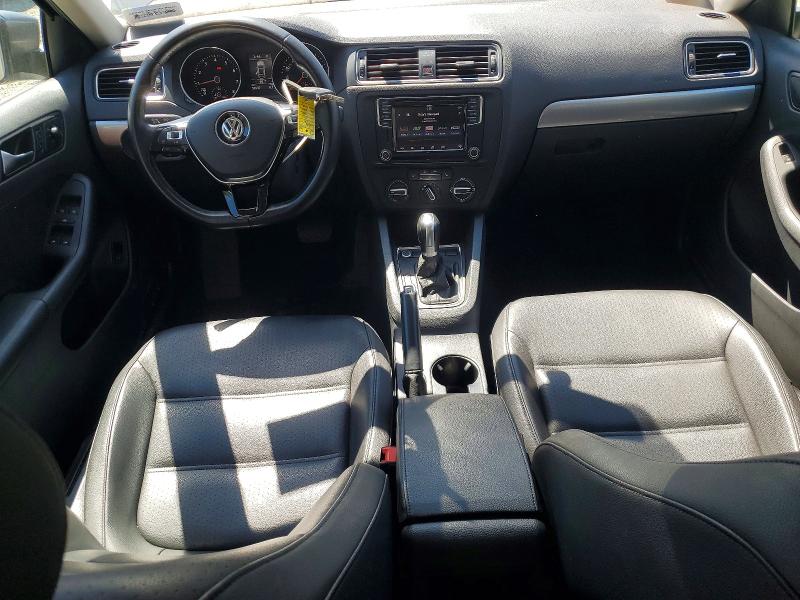 48176436 :رقم المزاد ، 3VWDB7AJ5HM230215 vin ، 2017 Volkswagen Jetta مزاد بيع