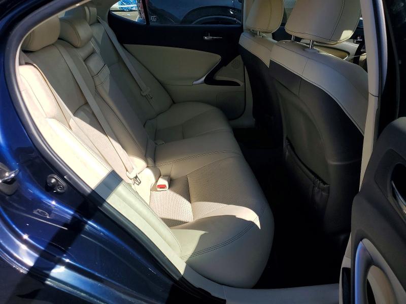 49260796 :رقم المزاد ، JTHCF5C25C5052879 vin ، 2012 Lexus Is مزاد بيع