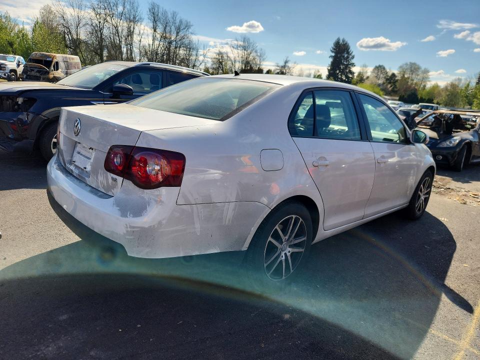Aukcja sprzedaży 2010 Volkswagen Jetta, vin: 3VWJZ7AJ6AM003927, numer aukcji: 49484246