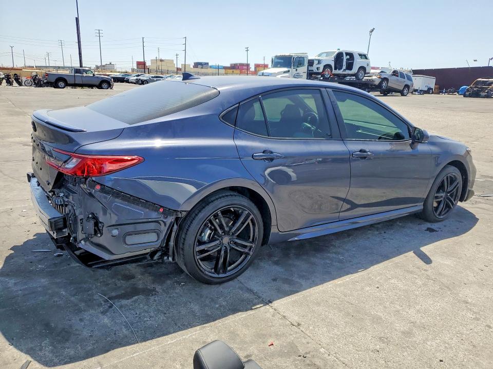 51855406 :رقم المزاد ، 4T1DAACKXTU697252 vin ، 2026 Toyota Camry مزاد بيع