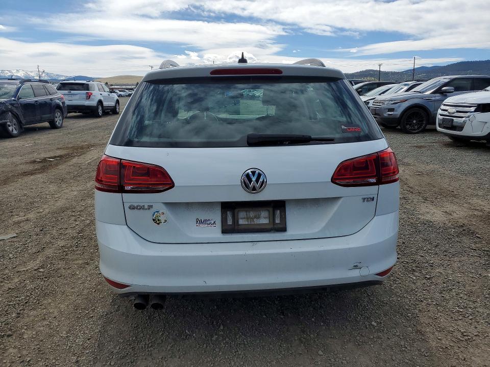 47925726 :رقم المزاد ، 3VWFA7AU4FM520528 vin ، 2015 Volkswagen Golf Sportwagen مزاد بيع