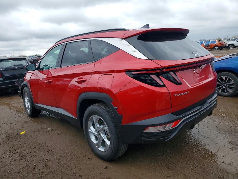 49564856 :رقم المزاد ، 5NMJBCAE1NH043473 vin ، 2022 Hyundai Tucson مزاد بيع