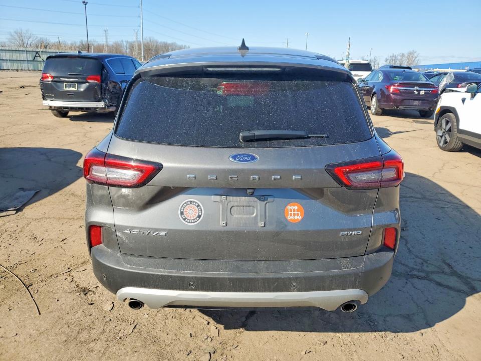 49184246 :رقم المزاد ، 1FMCU9GN7PUA10272 vin ، 2023 Ford Escape مزاد بيع