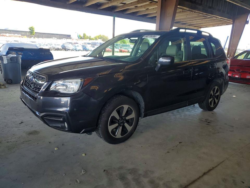 Auction sale of the 2018 Subaru Forester, vin: JF2SJAJC0JH456900, lot number: 49020696