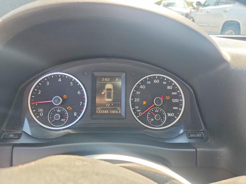 Продажа на аукционе авто 2012 Volkswagen Tiguan, vin: WVGBV7AX0CW608564, номер лота: 49933516