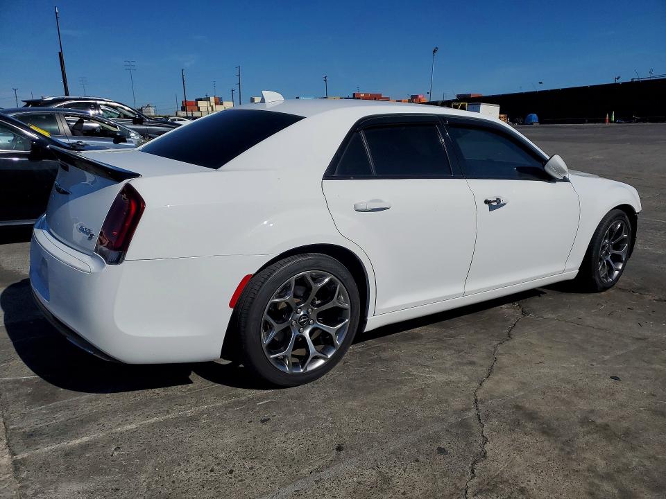 2018 Chrysler 300 მანქანა იყიდება აუქციონზე, vin: 2C3CCABG8JH243335, აუქციონის ნომერი: 49830256