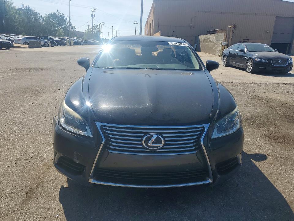 2015 Lexus Ls 460 მანქანა იყიდება აუქციონზე, vin: JTHBL5EF0F5134673, აუქციონის ნომერი: 50048306