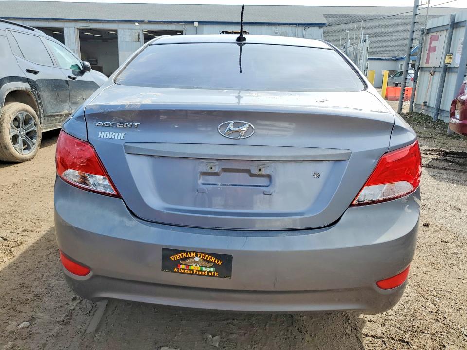 2016 Hyundai Accent მანქანა იყიდება აუქციონზე, vin: KMHCT4AE3GU110982, აუქციონის ნომერი: 49979876
