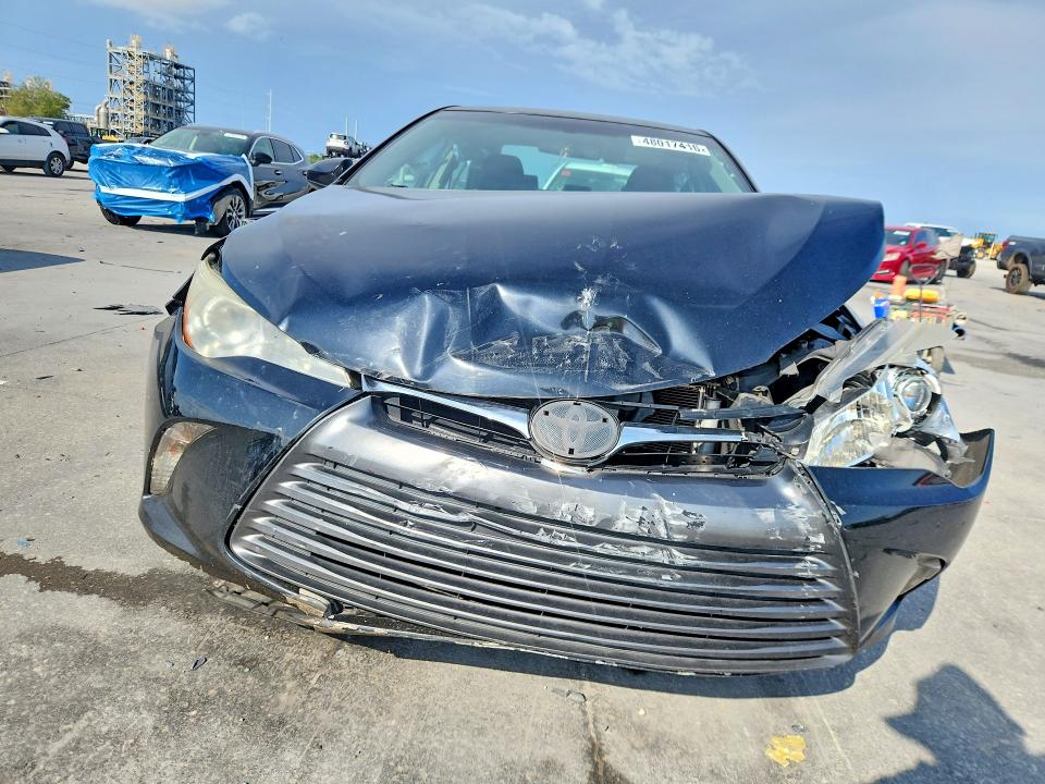 48017416 :رقم المزاد ، 4T1BF1FK5GU133972 vin ، 2016 Toyota Camry مزاد بيع