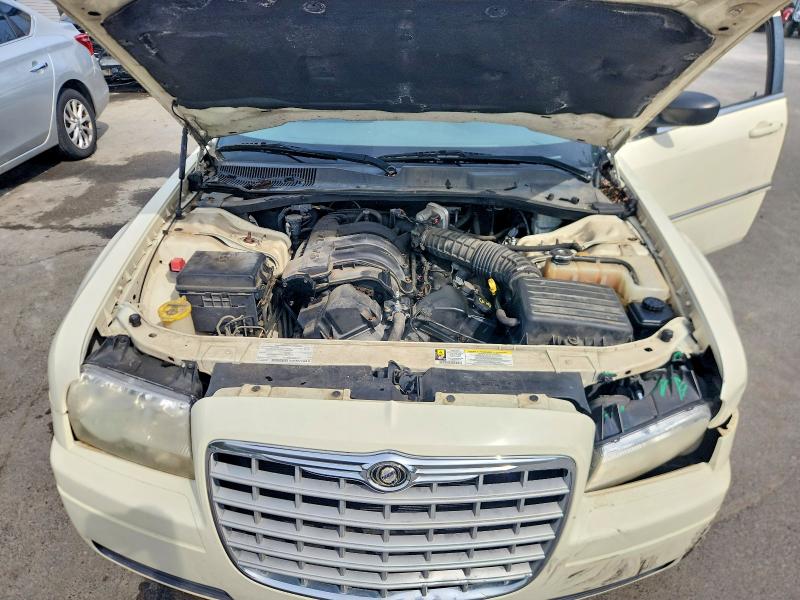 2008 Chrysler 300 მანქანა იყიდება აუქციონზე, vin: 2C3KA43R88H208288, აუქციონის ნომერი: 49788496