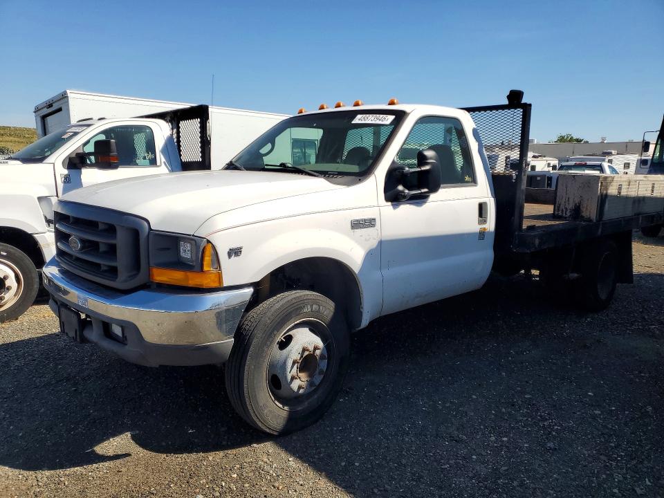 48873946 :رقم المزاد ، 3FDXF46S3XMA32540 vin ، 1999 Ford F450 Supe مزاد بيع