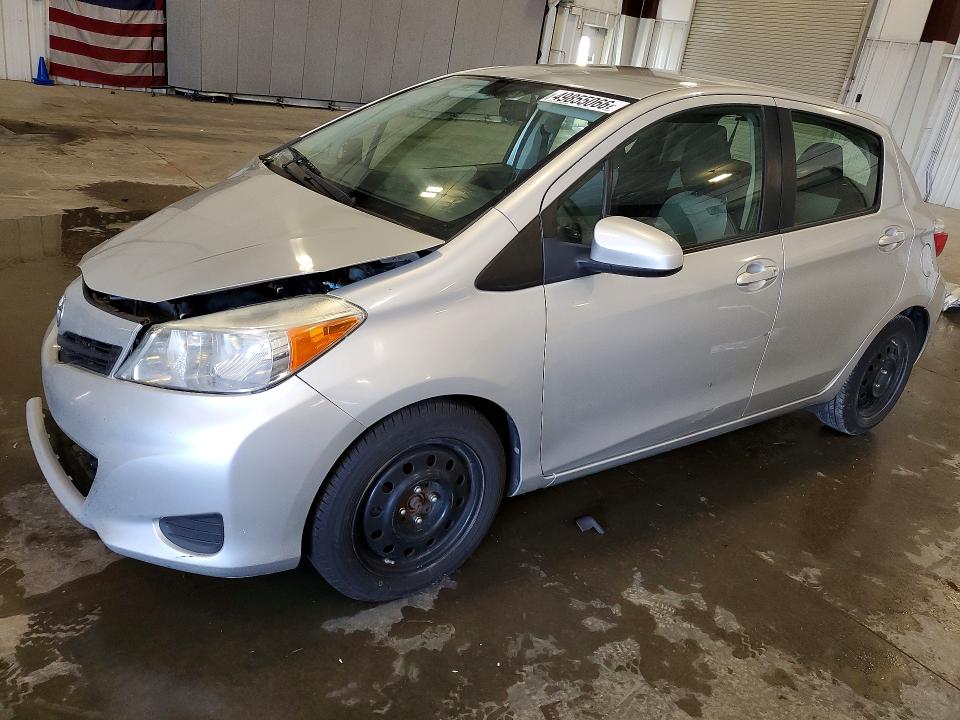 2012 Toyota Yaris მანქანა იყიდება აუქციონზე, vin: JTDKTUD36CD523600, აუქციონის ნომერი: 49855066