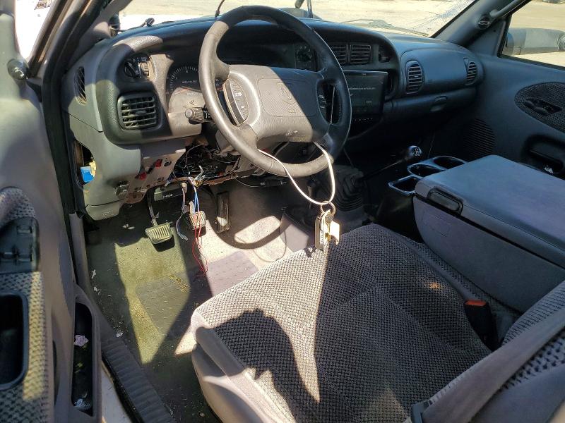 Aukcja sprzedaży 2000 Dodge 2500 Ram, vin: 3B7KF2362YG117704, numer aukcji: 48425236