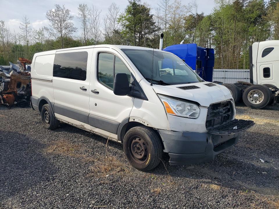 49791626 :رقم المزاد ، 1FTYE1YM5HKA56758 vin ، 2017 Ford Transit مزاد بيع