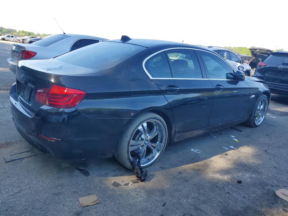 49891376 :رقم المزاد ، WBAFR1C59BC672070 vin ، 2011 Bmw 528 مزاد بيع