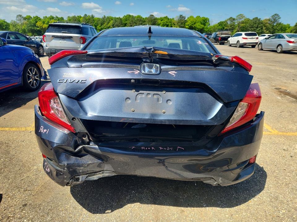 2018 Honda Civic მანქანა იყიდება აუქციონზე, vin: 2HGFC2F71JH586322, აუქციონის ნომერი: 48713026