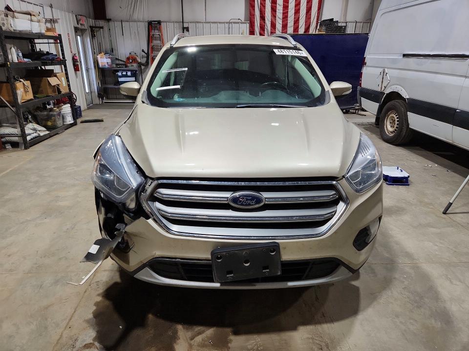 48115146 :رقم المزاد ، 1FMCU9J90HUE10087 vin ، 2017 Ford Escape مزاد بيع