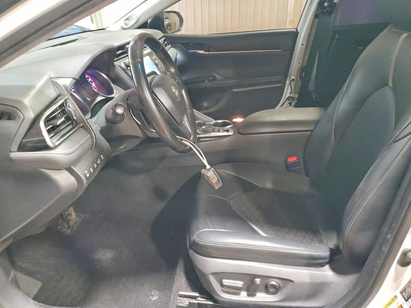 49457016 :رقم المزاد ، 4T1B61HK9KU239489 vin ، 2019 Toyota Camry مزاد بيع