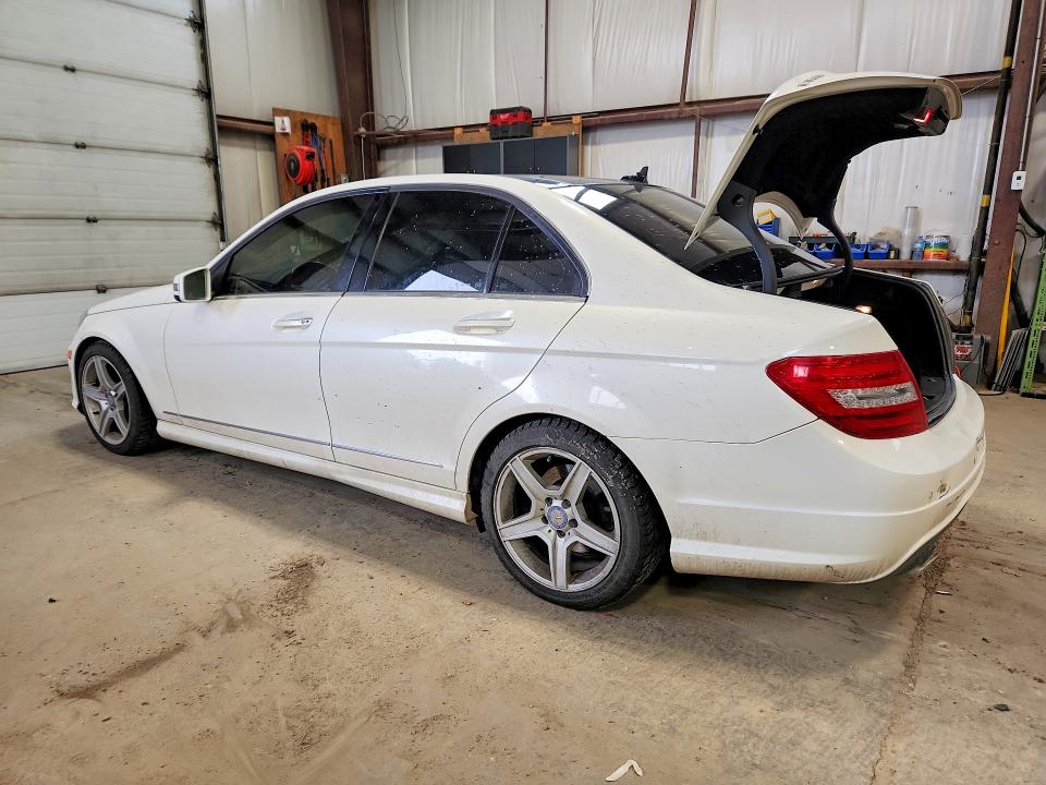 Продажа на аукционе авто 2012 Mercedes-benz C, vin: WDDGF8BBXCA710862, номер лота: 51216846