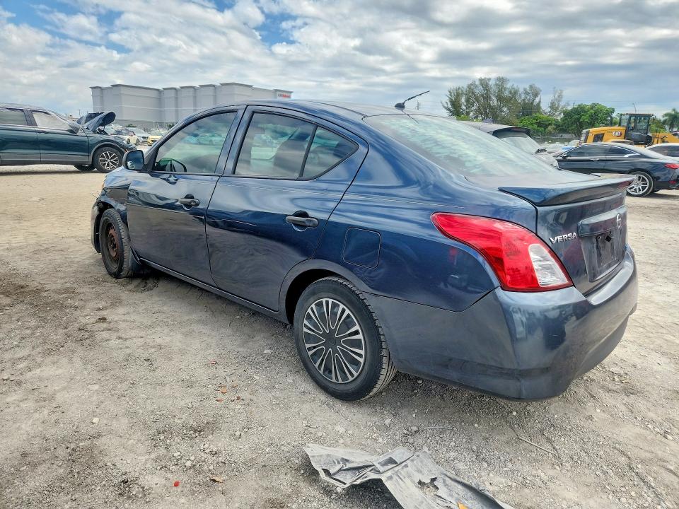 51324186 :رقم المزاد ، 3N1CN7AP8FL855207 vin ، 2015 Nissan Versa مزاد بيع