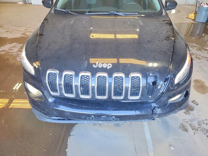49089106 :رقم المزاد ، 1C4PJMCB2JD500493 vin ، 2018 Jeep Cherokee مزاد بيع