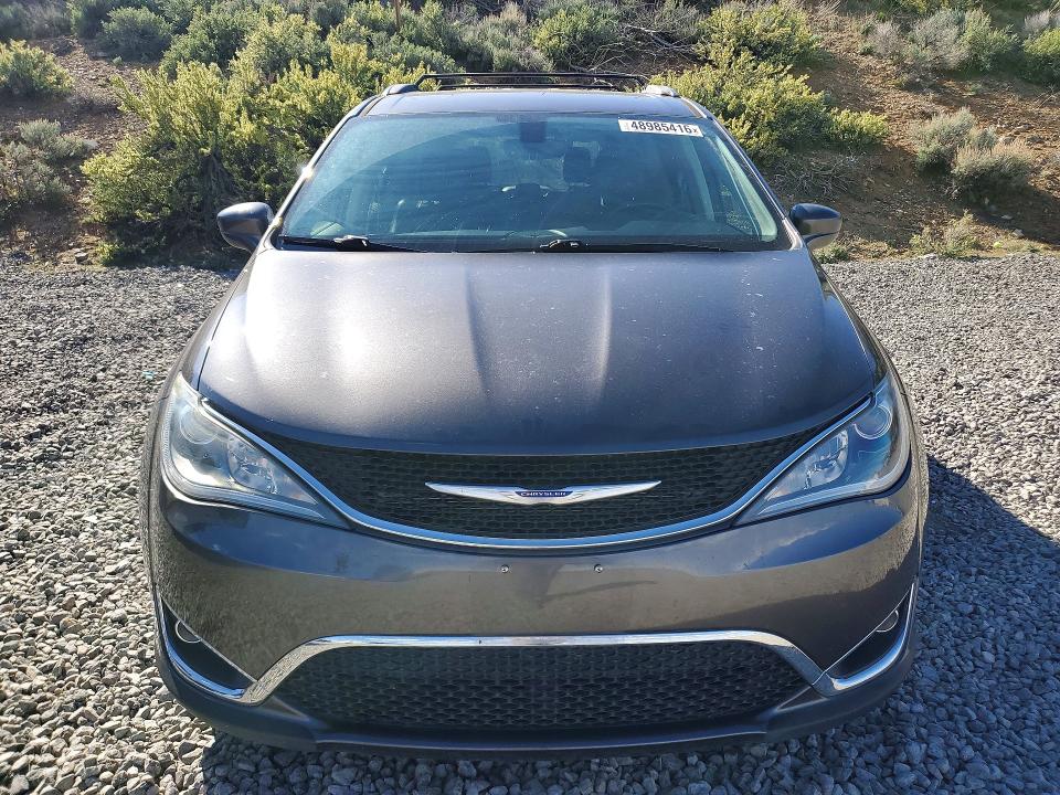 48985416 :رقم المزاد ، 2C4RC1BG9KR730481 vin ، 2019 Chrysler Pacifica مزاد بيع