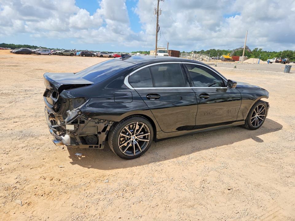 50890426 :رقم المزاد ، WBA5R1C53KFH26816 vin ، 2019 Bmw 330i مزاد بيع