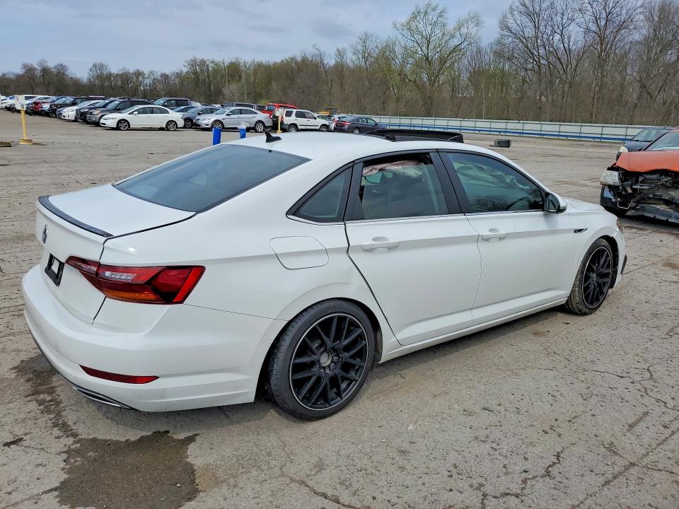 49663946 :رقم المزاد ، 3VWG57BU8KM008708 vin ، 2019 Volkswagen Jetta مزاد بيع