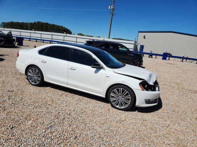 49013146 :رقم المزاد ، 1VWBT7A39FC090125 vin ، 2015 Volkswagen Passat مزاد بيع