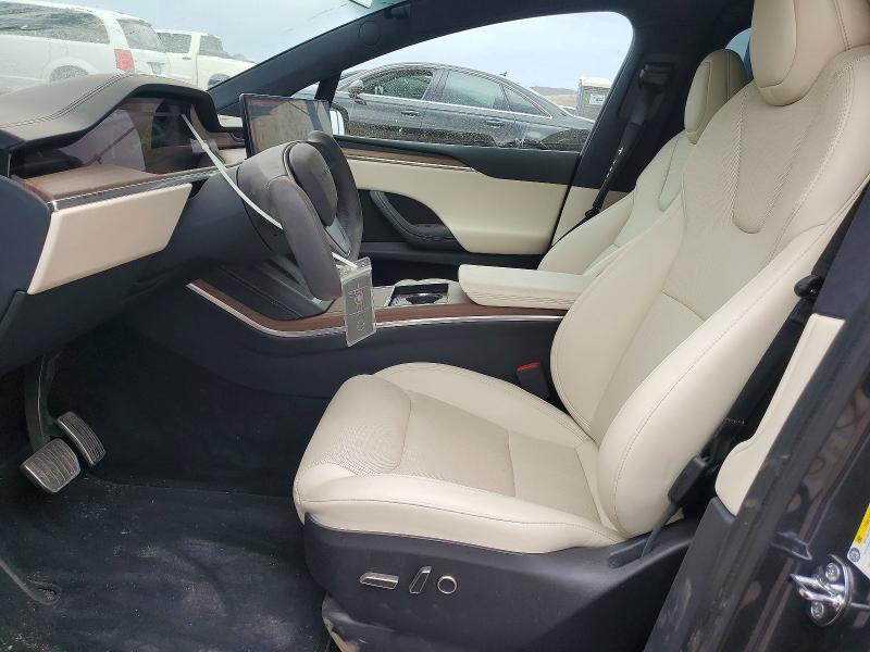 Продажа на аукционе авто 2024 Tesla Model X, vin: 7SAXCBE55RF438018, номер лота: 48646866