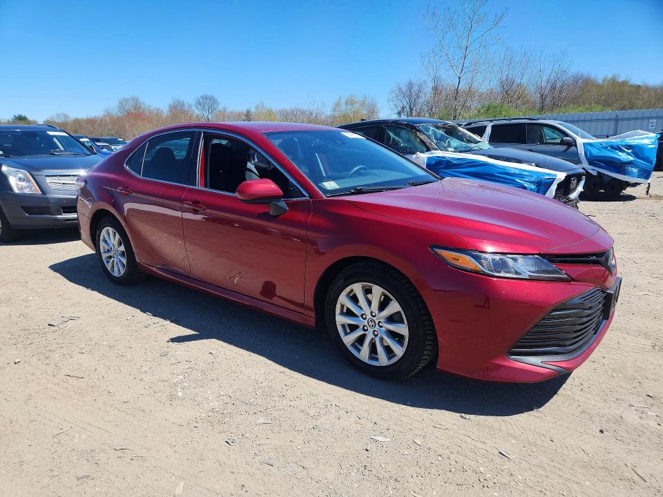 2019 Toyota Camry მანქანა იყიდება აუქციონზე, vin: 4T1B11HK7KU752030, აუქციონის ნომერი: 50981676