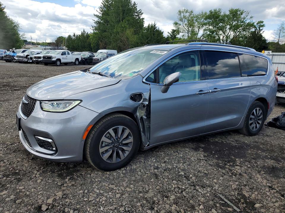 Auction sale of the 2021 Chrysler Pacifica, vin: 2C4RC1L7XMR591477, lot number: 52087986
