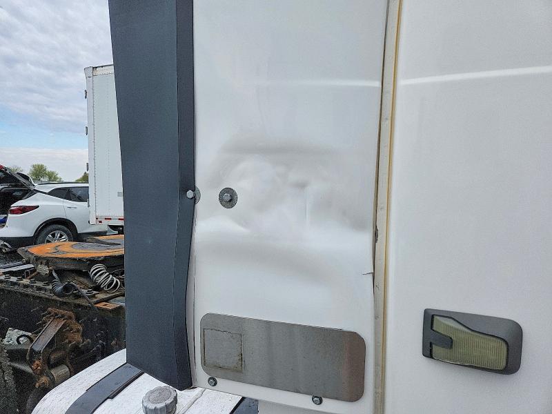 2016 Volvo Vnl მანქანა იყიდება აუქციონზე, vin: 4V4N39TG9GN965578, აუქციონის ნომერი: 50605866