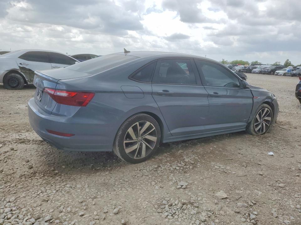 49595686 :رقم المزاد ، 3VW5T7BU2MM037296 vin ، 2021 Volkswagen Jetta مزاد بيع