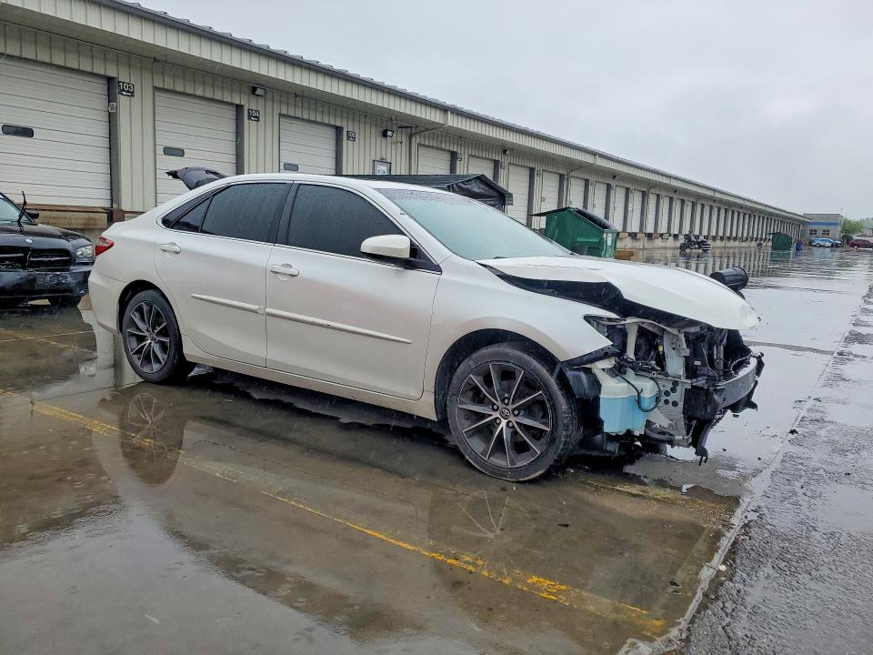 Продаж на аукціоні авто 2015 Toyota Camry, vin: 4T1BF1FK4FU998267, номер лоту: 51666216