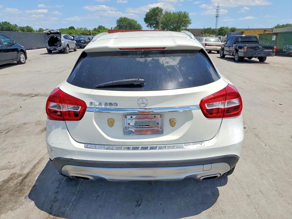 Продажа на аукционе авто 2016 Mercedes-benz Gla, vin: WDCTG4EB1GJ199522, номер лота: 50243096