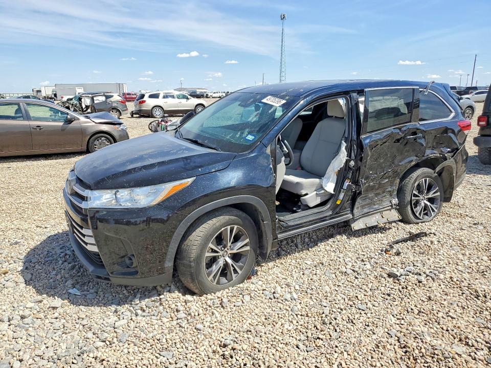 Продаж на аукціоні авто 2019 Toyota Highlander, vin: 5TDBZRFH1KS969127, номер лоту: 49705396