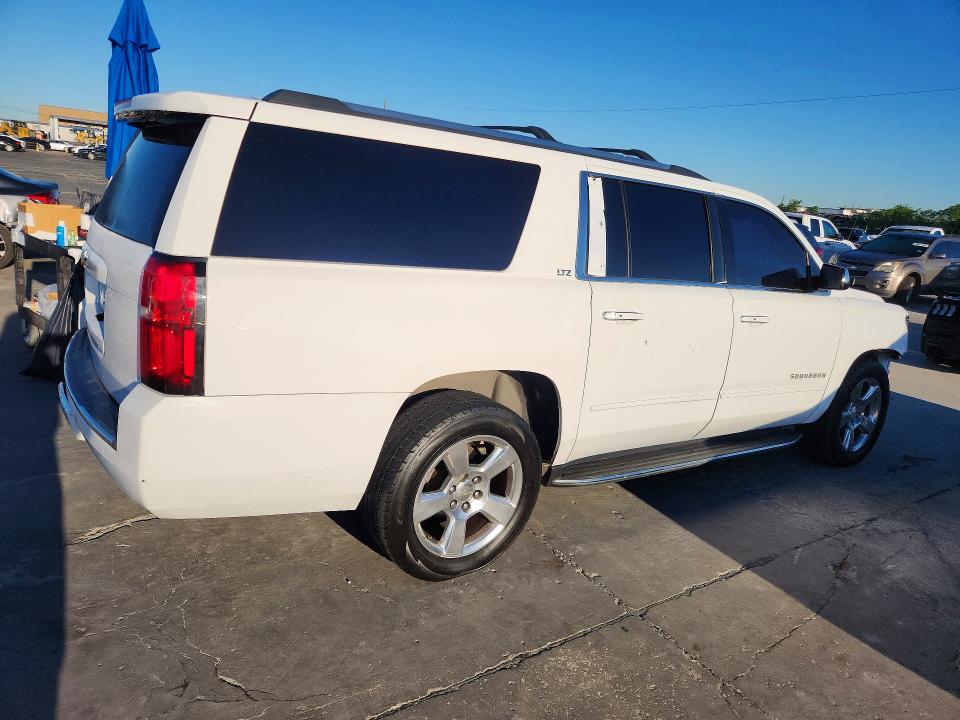 Продаж на аукціоні авто 2015 Chevrolet Suburban, vin: 1GNSKKKC8FR147622, номер лоту: 48765796