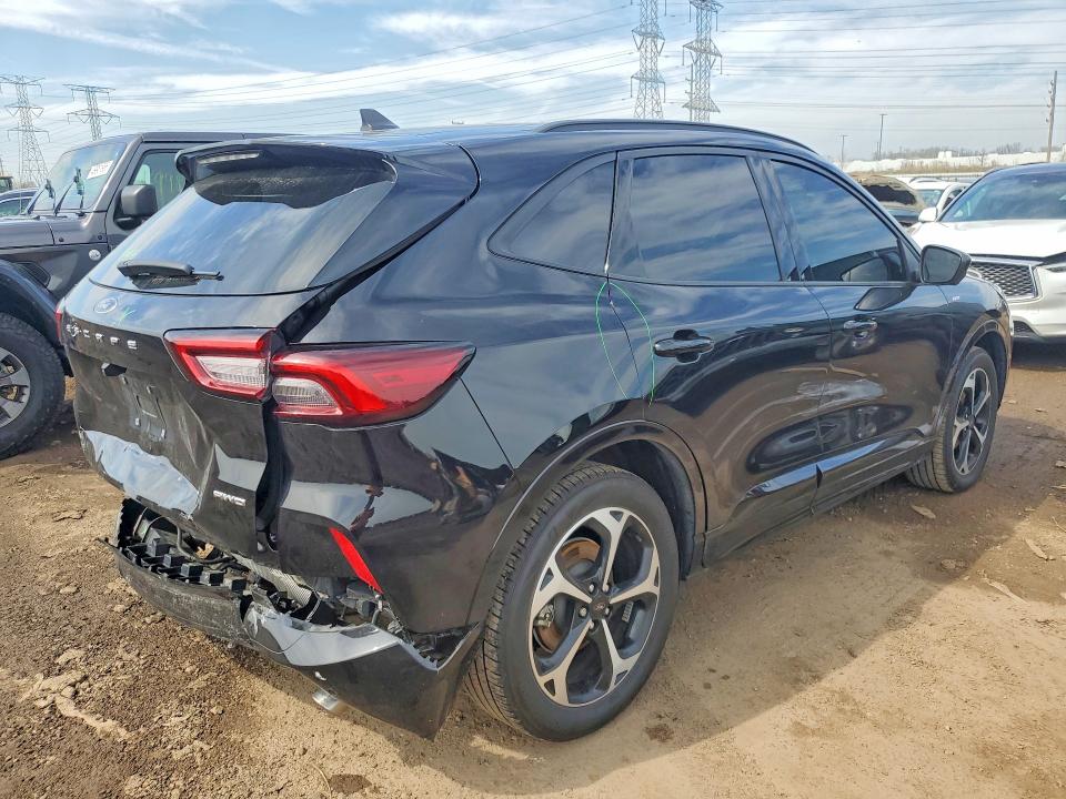 50233446 :رقم المزاد ، 1FMCU9NA8RUA02040 vin ، 2024 Ford Escape مزاد بيع