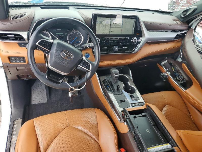 Продаж на аукціоні авто 2022 Toyota Highlander, vin: 5TDEBRCH8NS082599, номер лоту: 50277406