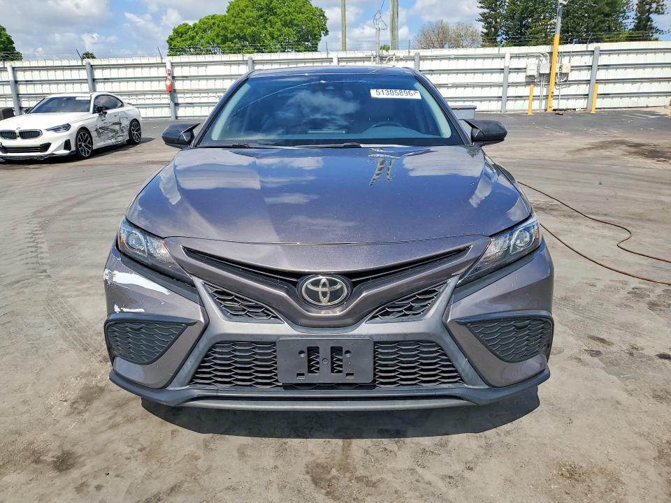 Aukcja sprzedaży 2021 Toyota Camry, vin: 4T1G11AK6MU604549, numer aukcji: 51305896