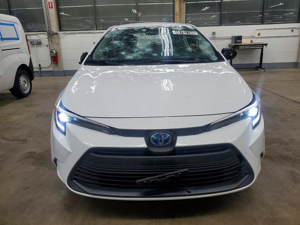 2025 Toyota Corolla Hybrid მანქანა იყიდება აუქციონზე, vin: JTDBCMFE5S3090094, აუქციონის ნომერი: 49762166