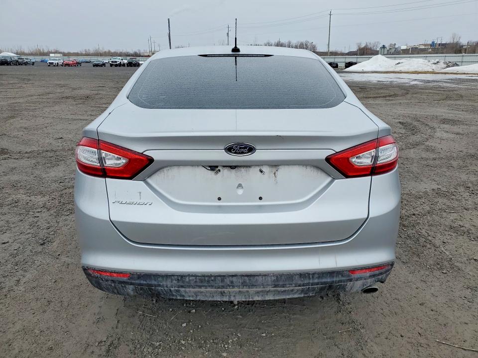 46606136 :رقم المزاد ، 3FA6P0G71GR392687 vin ، 2016 Ford Fusion مزاد بيع