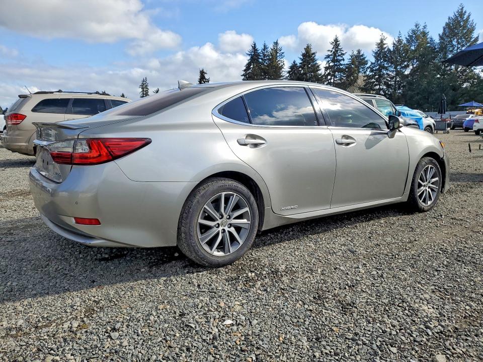 2017 Lexus Es 300h მანქანა იყიდება აუქციონზე, vin: JTHBW1GG9H2135430, აუქციონის ნომერი: 48641346