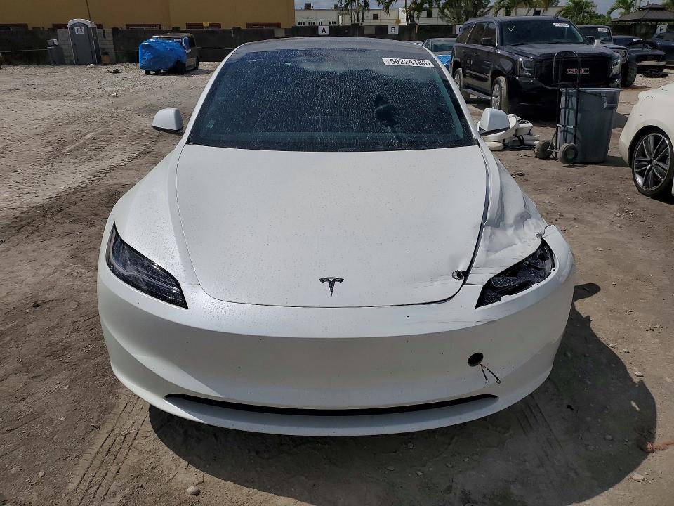 Продажа на аукционе авто 2024 Tesla Model 3, vin: 5YJ3E1EA1RF830197, номер лота: 50224186