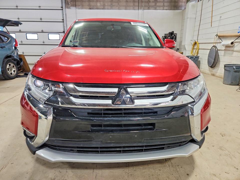 Продаж на аукціоні авто 2018 Mitsubishi Outlander, vin: JA4AZ3A37JZ038692, номер лоту: 48830376