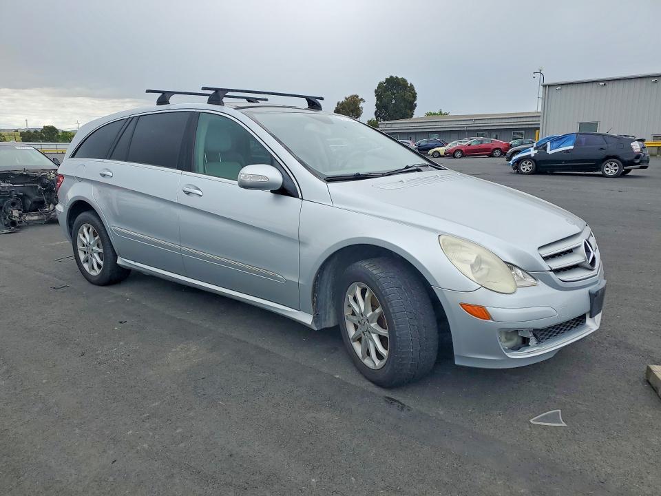 50702936 :رقم المزاد ، 4JGCB65E97A048255 vin ، 2007 Mercedes-benz R مزاد بيع
